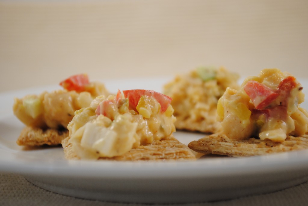 Tuno Salad and crackers2