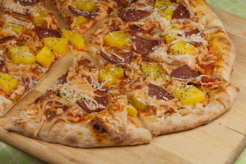 Vegan Hawaiian Pizza