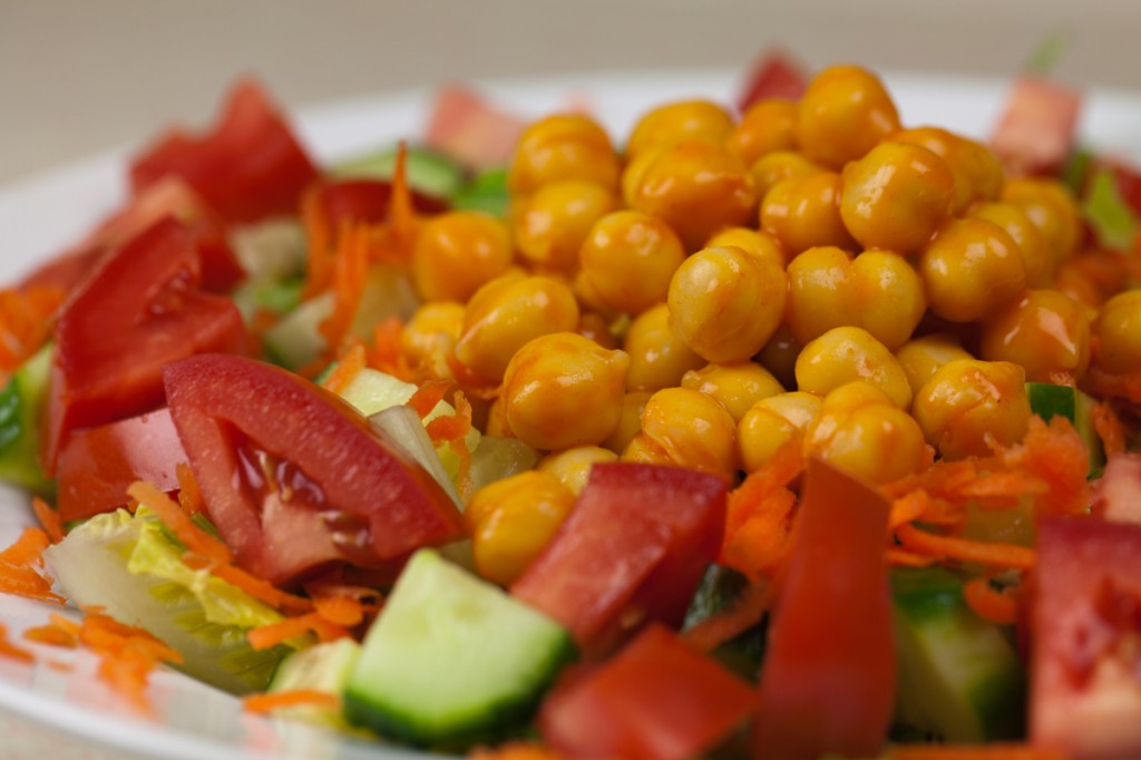 Vegan Buffalo Chickpea Salad