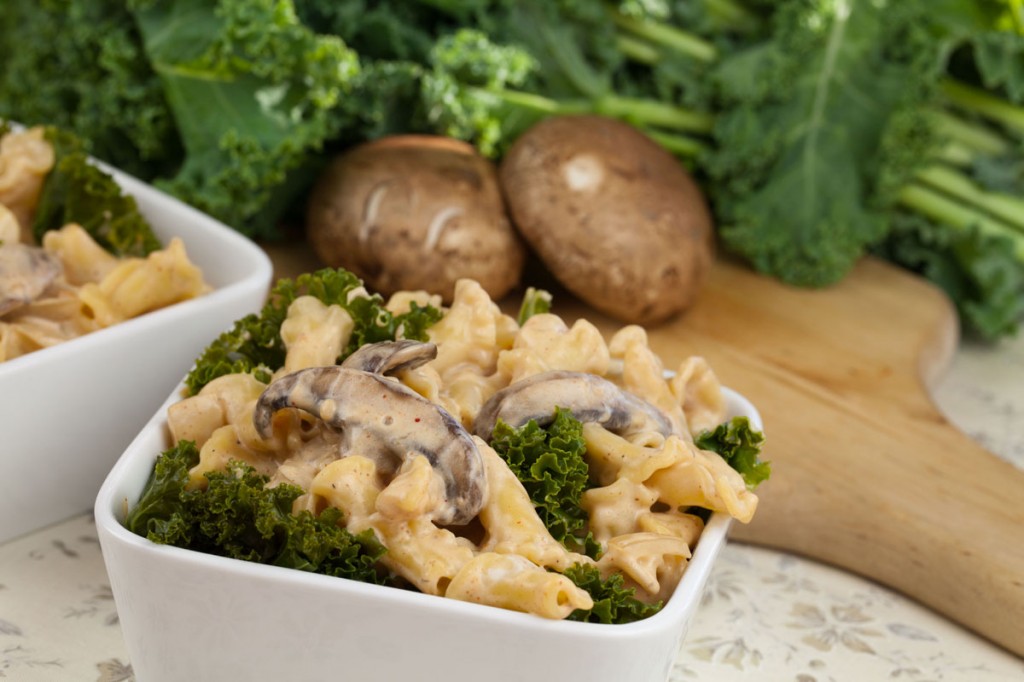 Vegan Creamy Portobello Mushroom and Kale Pasta