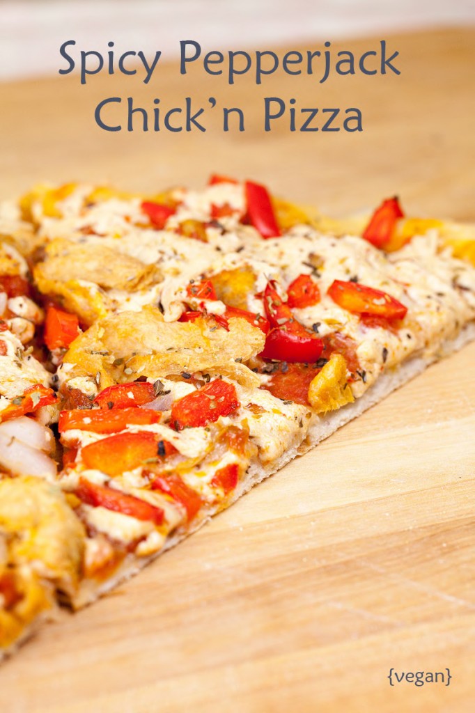 Vegan Spicy Pepperjack Chick'n Pizza | www.thatwasvegan.com