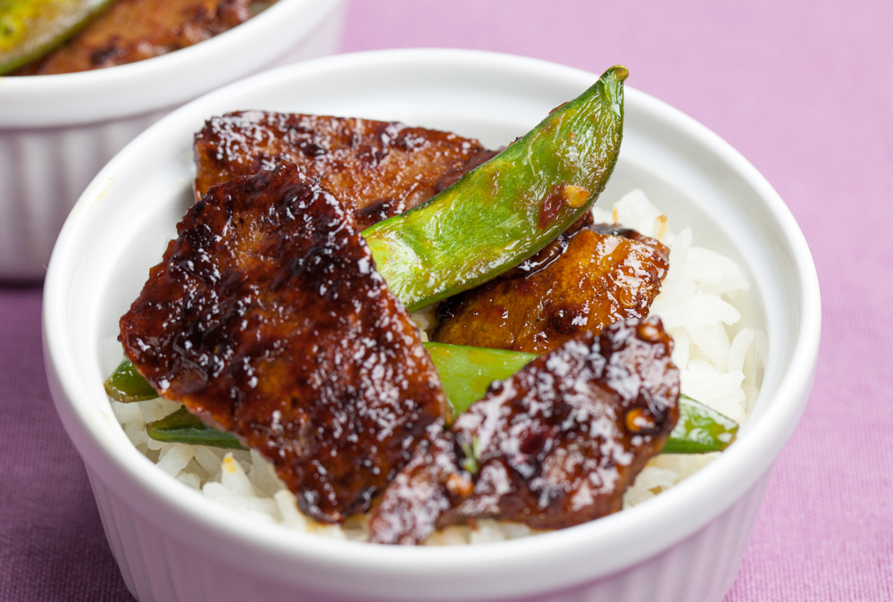 Korean BBQ Seitan with Sugar Snap Peas and Coconut Rice | www.thatwasvegan.com