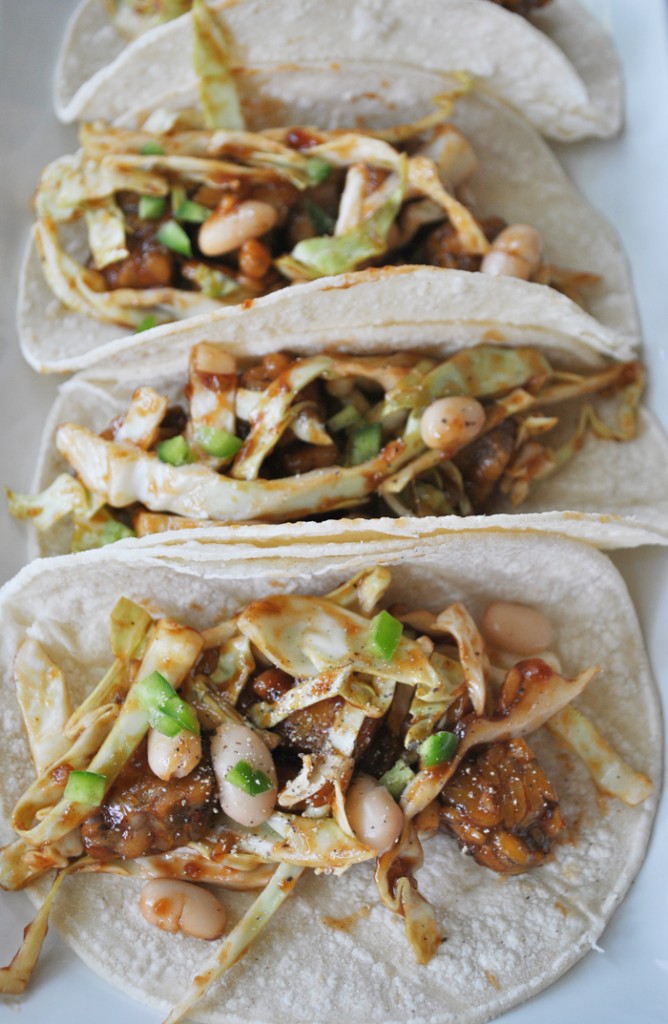 BBQ Tempeh Tacos | www.thatwasvegan.com