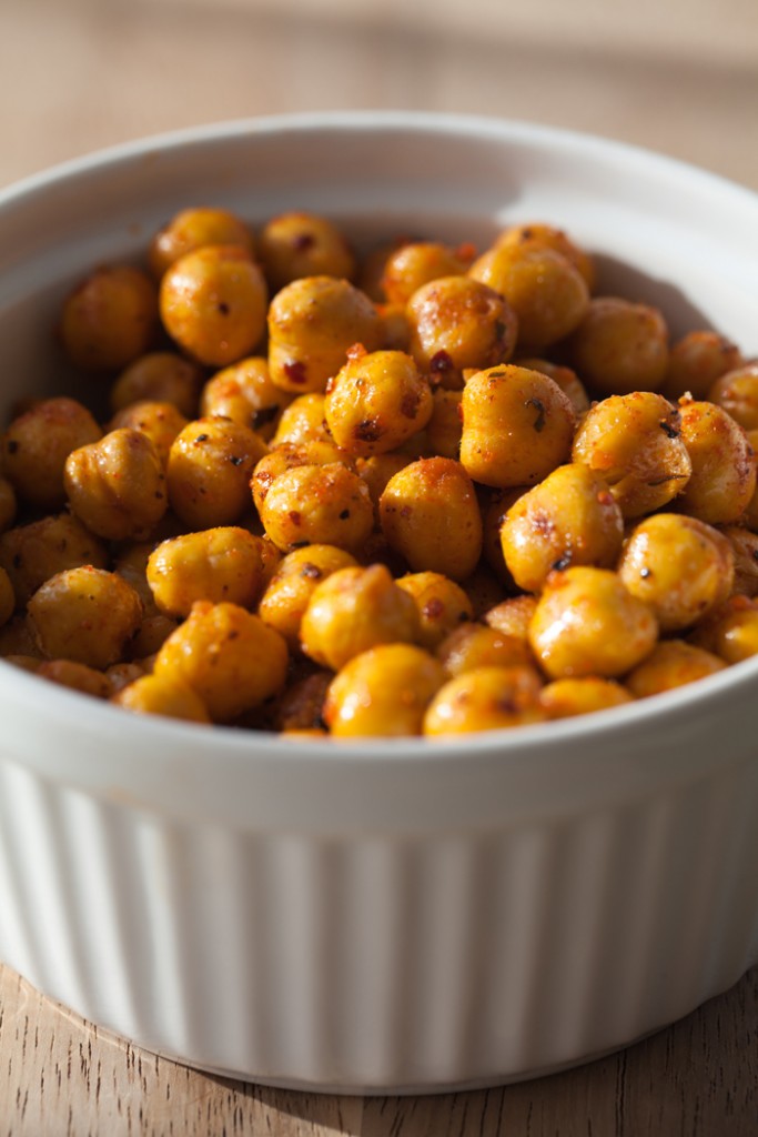 Garlicky Chipotle Chickpeas | www.thatwasvegan.com