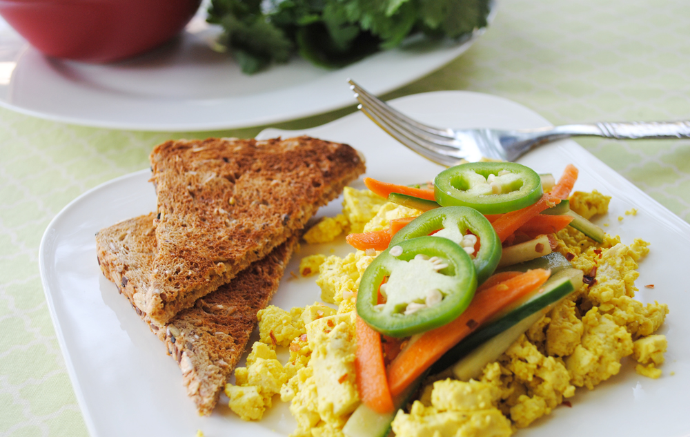 Bahn Mi Tofu Scramble | www.thatwasvegan.com