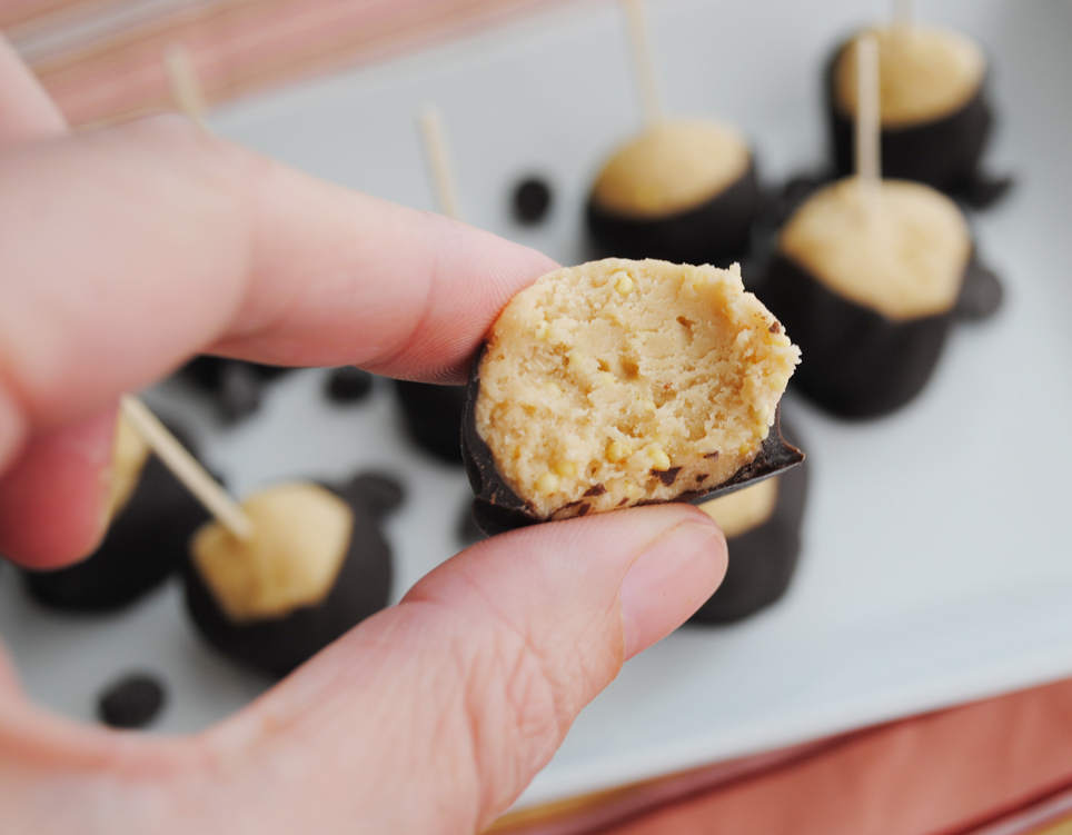 Peanut Butter Bourbon Buckeyes w/ Crispy Millet | www.thatwasvegan.com