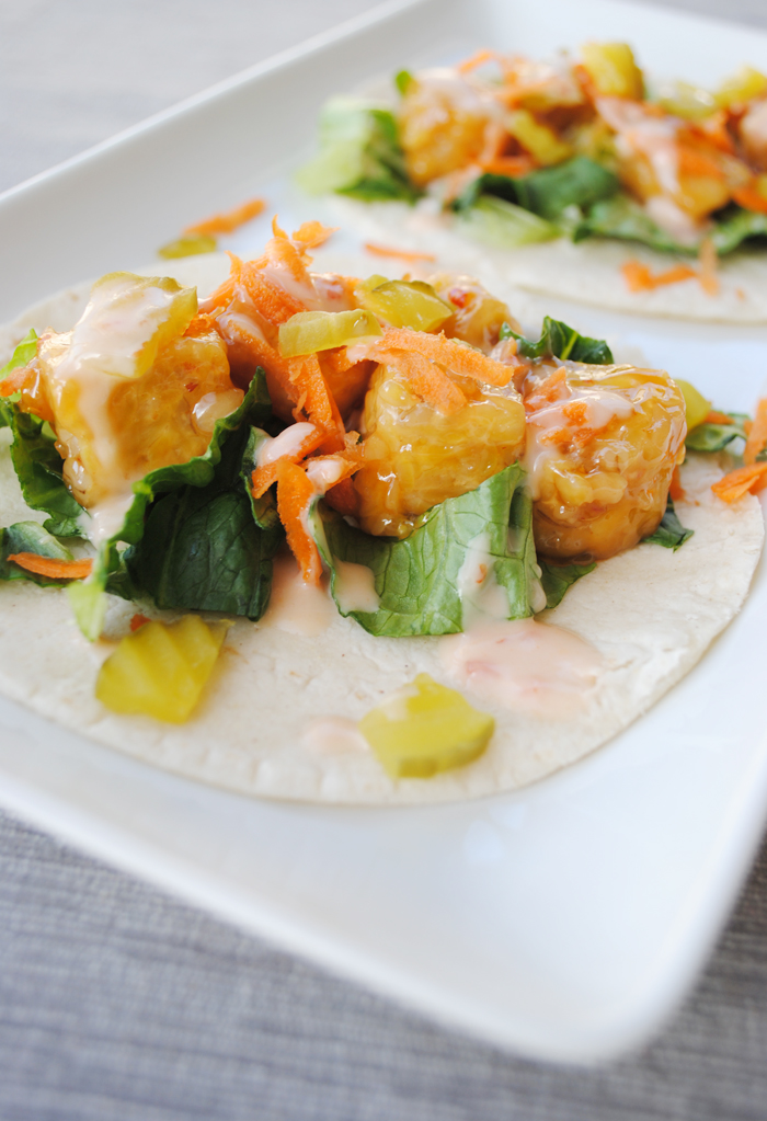 Thai Tempeh Tacos - deliciously sweet n' spicy vegan tacos! www.thatwasvegan.com