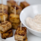 Garlicky-Pepper Tofu Bites with Chili Dipping Sauce
